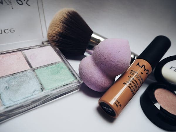 Maquillage category