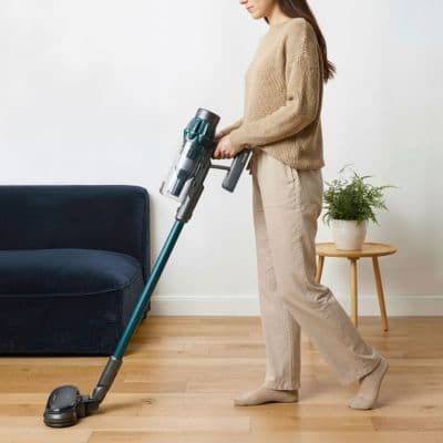 Aspirateur balai H.KOENIG UPX32U 2 en 1 avec brosse de lavage pour sols durs - Image 2