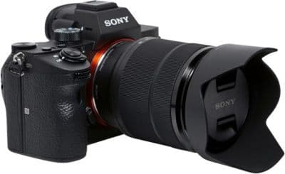 Sony Appareil photo Hybride SONY A7 III + 28-70mm