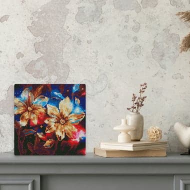 Mini Diamond Painting Broderie Diamant Figured’Art 25x25cm toile entière roulée avec diamants ronds - Fleurs Dorées Brillantes - Image 3