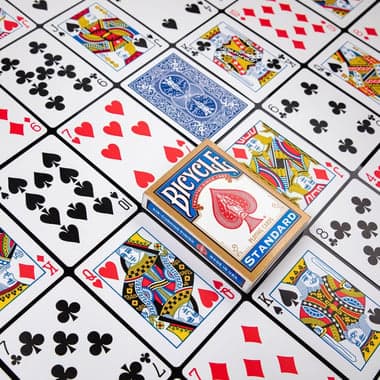 Lot de 2 jeux de cartes à jouer - Bicycle - Rider Back  rouge et bleu - Image 4