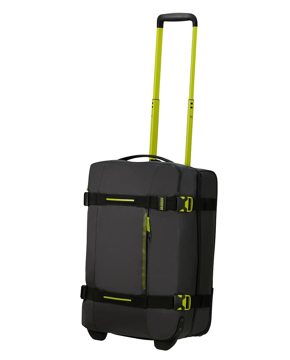 American Tourister - Urban Track.