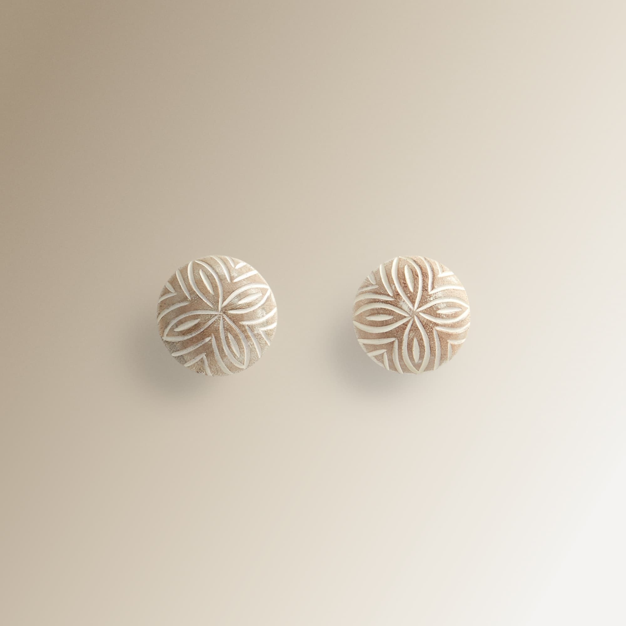 El Corte Inglés - Set de 2 pomos de madera con flor Wood El Corte Inglés.