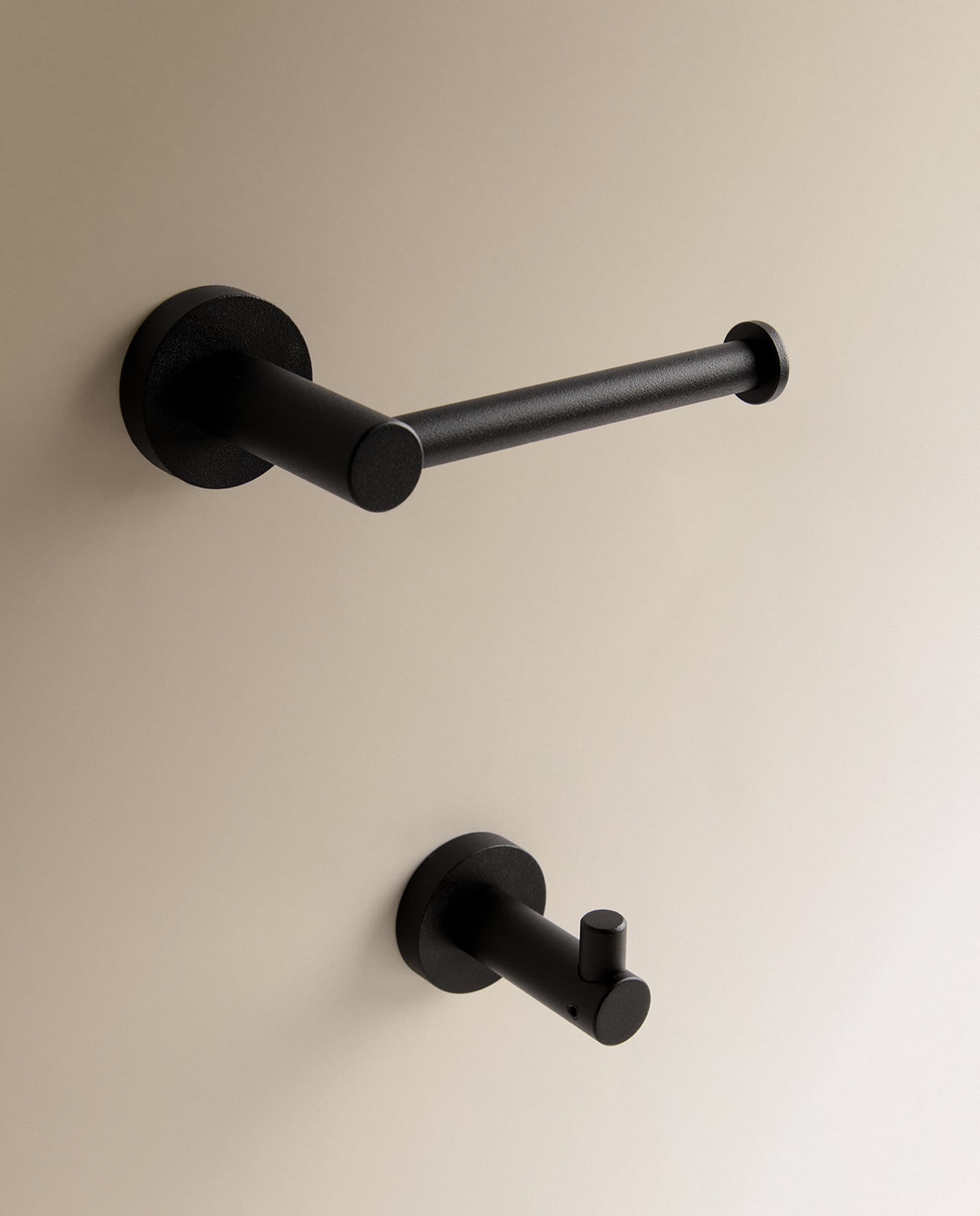 El Corte Inglés - Colección de accesorios de baño Hera negro El Corte Inglés.