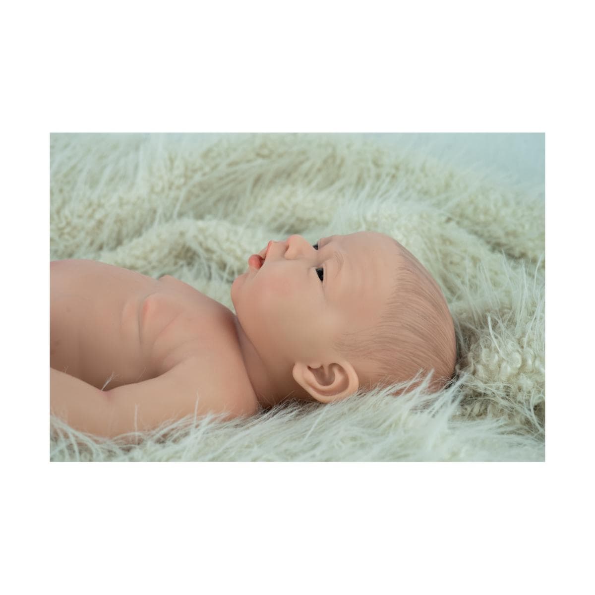 Muñeca Real Reborn Aina 40 cm con cambiador y pañuelo babero Spanish Design (Cuerpo Silicona, Sexo Niña) Arias - Image 4