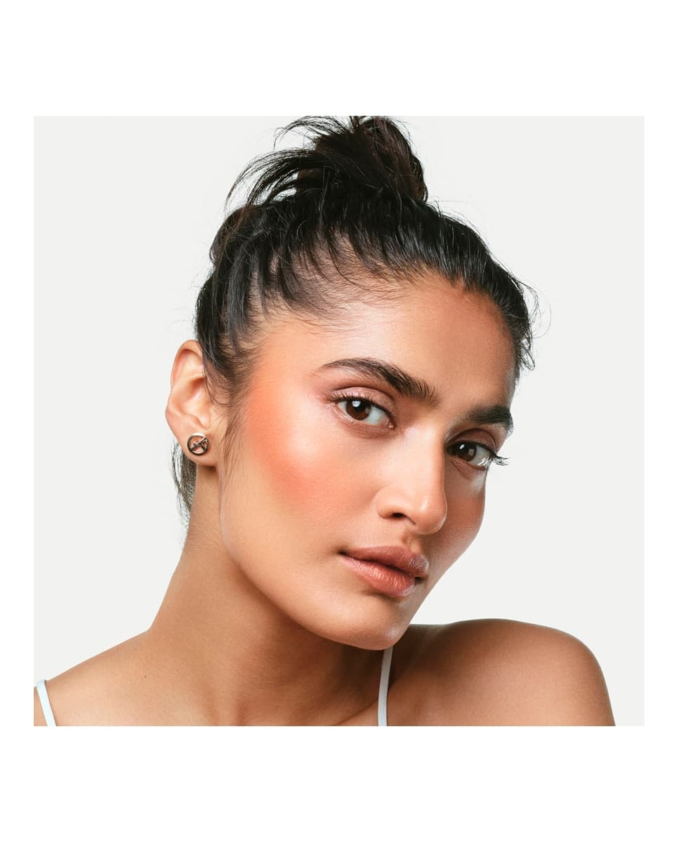 Giorgio Armani - Armani Glow a Medida 45 minutos.