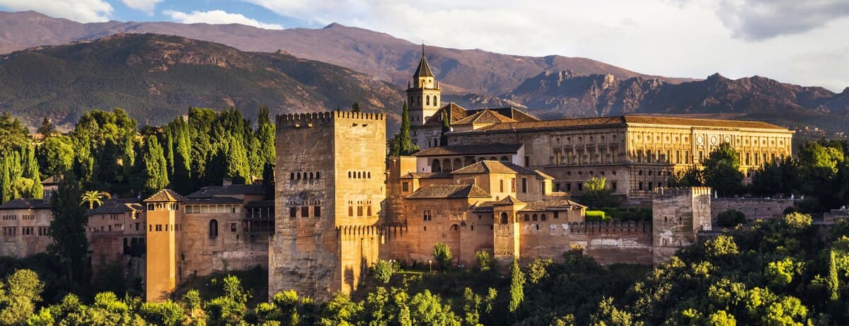 Puzzle 1000 Piezas  Alhambra Granada Ravensburger - Image 2