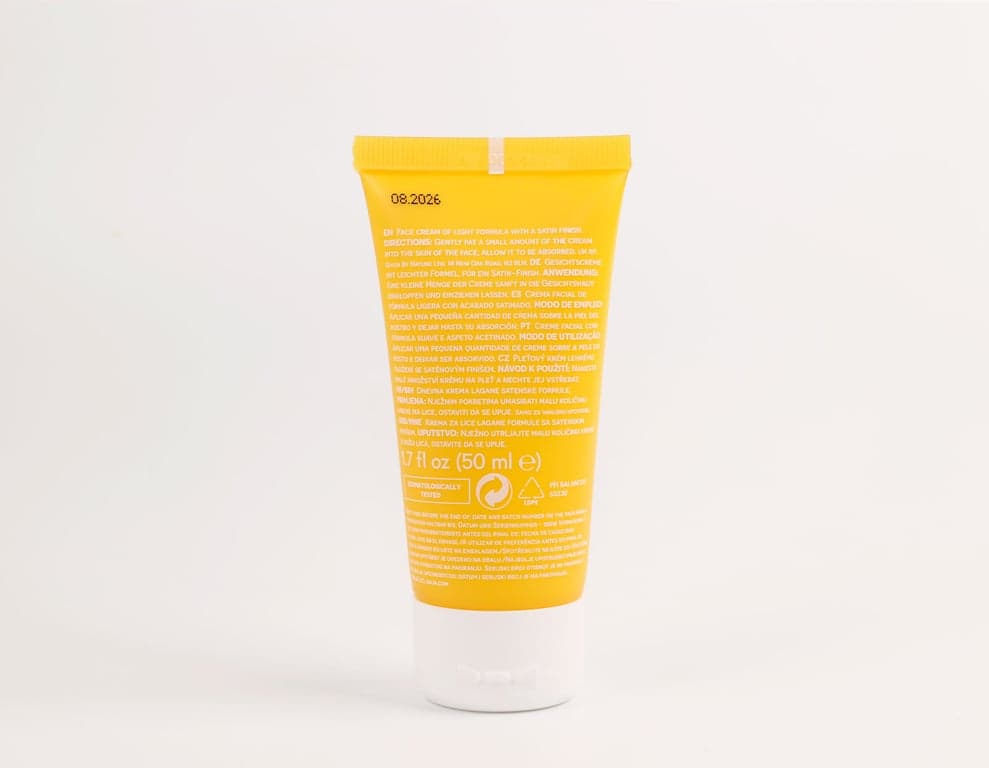 Ziaja    

            Vitamina C.B3 Niacinamida Crema Facial Dia - Image 3