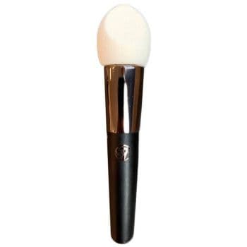 W7    

            Playful Pout Barra de Labios - Image 5