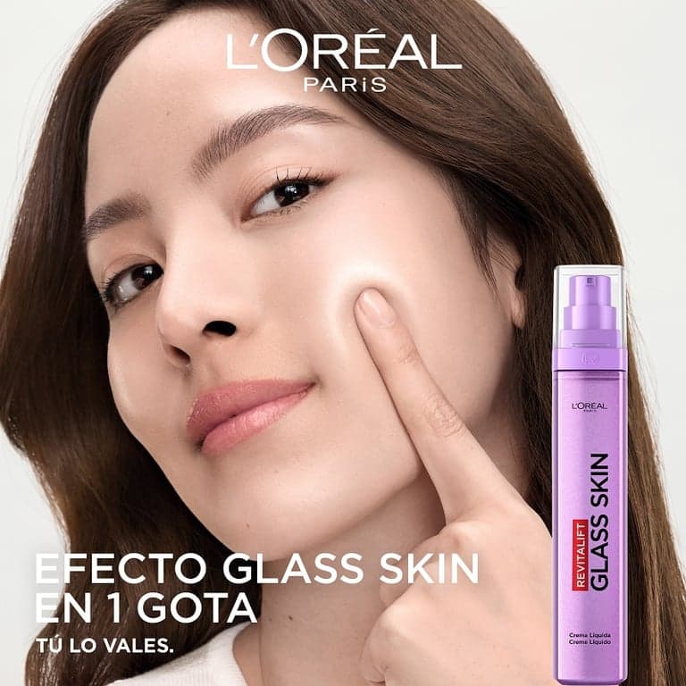 L'Oréal París    

            Revitalift Filler Glass Skin Crema Líquida - Image 3