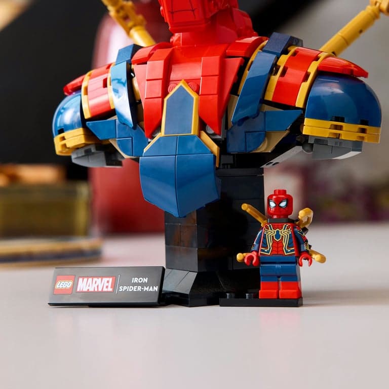 Juego de construcción Busto de Iron Spider-Man LEGO Super Hero - 76326 - Image 6