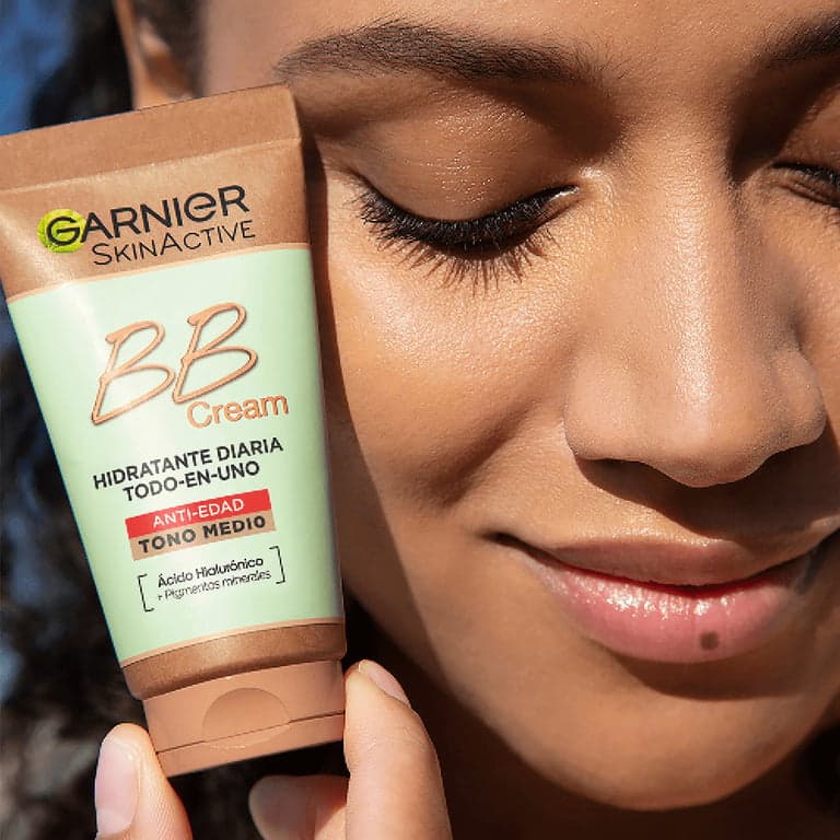 Garnier    

            Skin Natural Bb Antiedad - Image 3