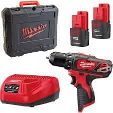 Milwaukee M12BDD-152C 2x 4933451460 Cordless Drill Driver 12 V / 1.5 Ah Li-Ion, 1 Piece