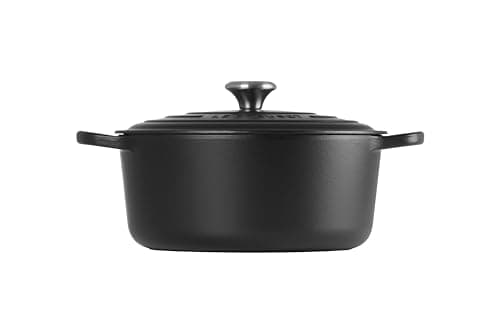 Le Creuset Signature 21177280002430 Enamelled Cast Iron Casserole Dish with Lid 28 cm 6.7 L Matt Black - Image 5