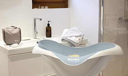 BÉABA, Camélé'O Baby Bath, Non-Slip and Comfort, Made in France, Soft and Soft Material, Multifunctional, Ergonomic, Drain Plug, Camélé'O, Light Mist - Image 4