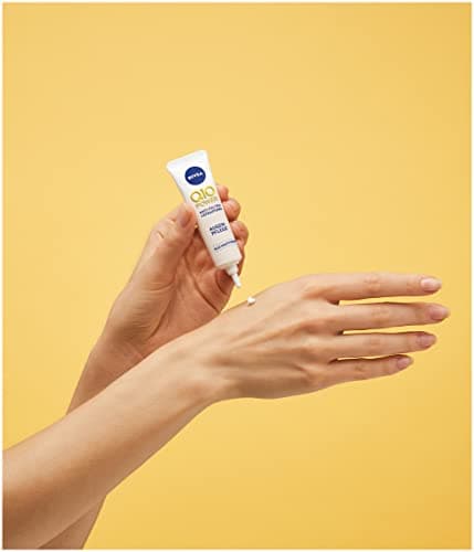 NIVEA Q10 Soin contour des yeux anti-rides et tonifiant (15 ml), crème pour les yeux contre les cernes, crème hydratante au Q10 et à la créatine pour la zone sensible du contour des yeux - Image 5