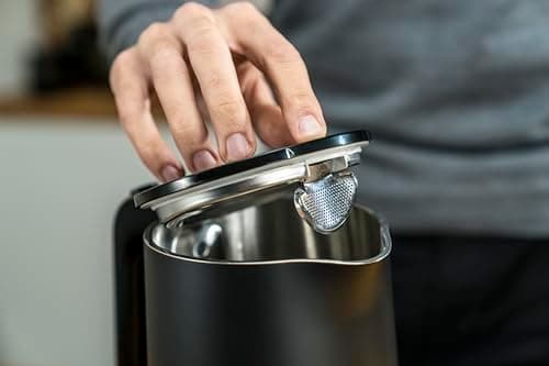 ZWILLING Electric Kettle, 1 Liter, 1850W, 220-240V, EU Plug, Black, Enfinigy Series - Image 6