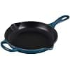 LE CREUSET 20182236420422 Signature Enamelled Cast Iron Skillet, Round, 23 cm, 1.95 kg, Deep Teal - Image 2