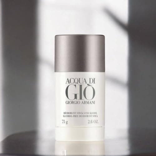 Giorgio Armani Acqua Di Gio Coffret cadeau pour homme avec eau de toilette 100 ml, déodorant en stick 75 g et shampoing douche 75 ml - Image 7