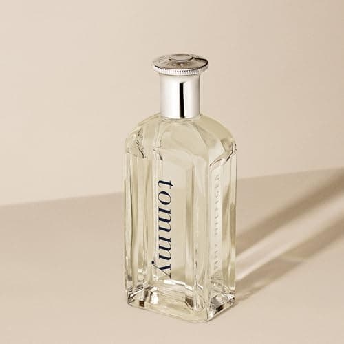 Tommy Hilfiger – Tommy Eau de Toilette 50 ml – Parfum Homme - Senteur Fougère - Accords de Notes d’Agrumes et d’Accents Fruités – Flacon en Verre Transparent - Image 8