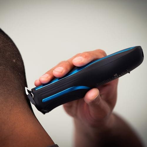 WAHL Self Clip 360 Hair Clippers Kit - Automatic Hair Clipper, Cordless Black 10 Combs, USB Charging, Long Life Battery, Self-Grooming, Rinsable Blades, Lightweight - Image 3