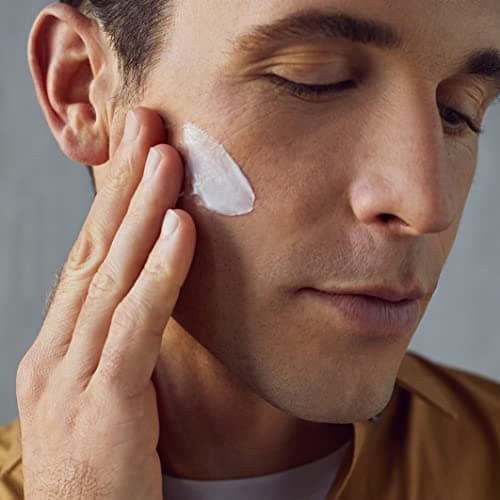 NIVEA MEN 100 Years Retro Edition Cream (75ml), Nourishing Skin Cream for Intense Hydration, Skin Care for Men Ideal for Body, Face and Hands - Image 5