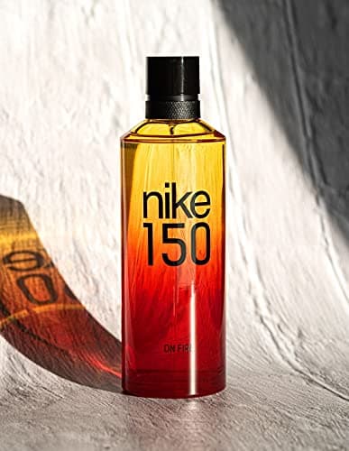 NIKE - On Fire, Eau de Cologne pour homme, 250 ml, Parfum format spray, Eau de toilette naturelle et masculine, Arôme boisé oriental, Parfum frais, sensuel et longue durée - Image 5