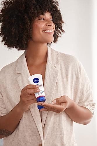 NIVEA Crème mains 3 en 1 Repair Peaux Très Sèches & Rugueuses (1 x 75 ml), soin mains hydratant formule riche et non grasse, crème hydratante réparatrice au Dexpanthenol - Image 5