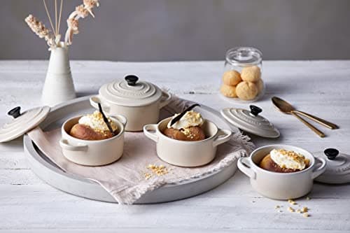 Le Creuset 71901107160100 Mini Round Ceramic Casserole Dish 250 ml Meringue - Image 3
