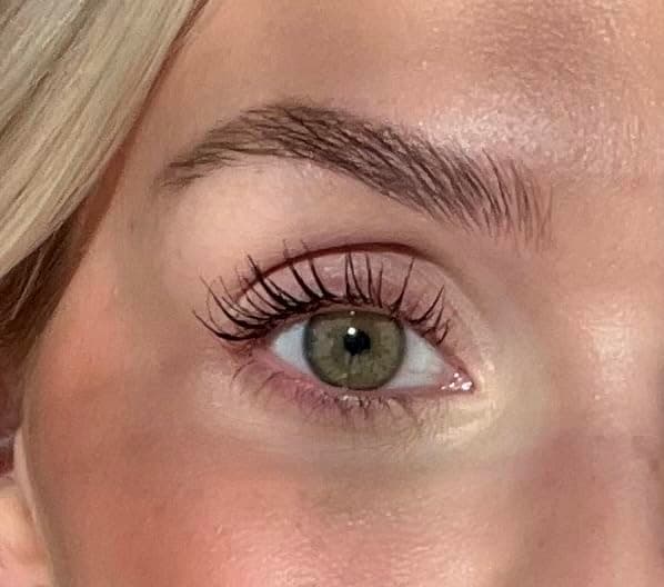 Sandstone Scandinavia Mascara Intense pour Yeux Sensibles - Hypoallergénique & Vegan - Anti-Bavures - Allongeant & Séparateur - Sans Parfum (Noir) - Image 4