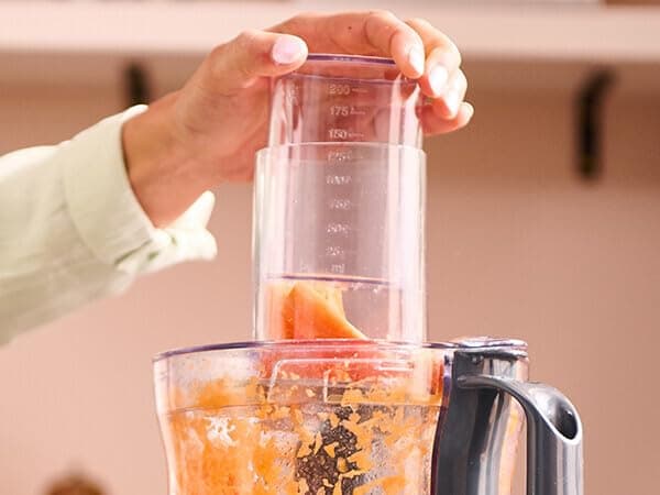 Kenwood MultiPro Compact FDP31.170GY, Food Processor, Kneading Function and Slicing Disc, Blender 1.2L, 2 Speeds + Pulse, Bowl 2.1L, 800W, Grey - Image 6