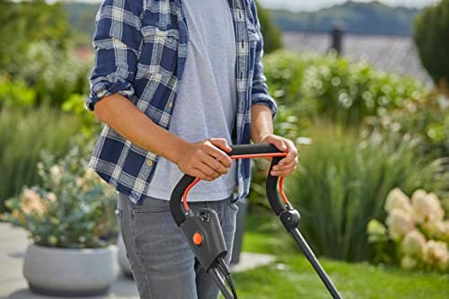 Gardena tondeuse à gazon électrique PowerMax 37/1800 G2: Tondeuse <500 m², puissance 1 800 W, largeur coupe 37 cm, volume bac 45 l, hauteur 35–65 mm, poignée ErgoTec Plus, rabattable (14637-20) - Image 7