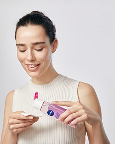 NIVEA Rose Touch Face Moisturizing Facial Tonic with Organic Rose Water 200 ml - Image 4
