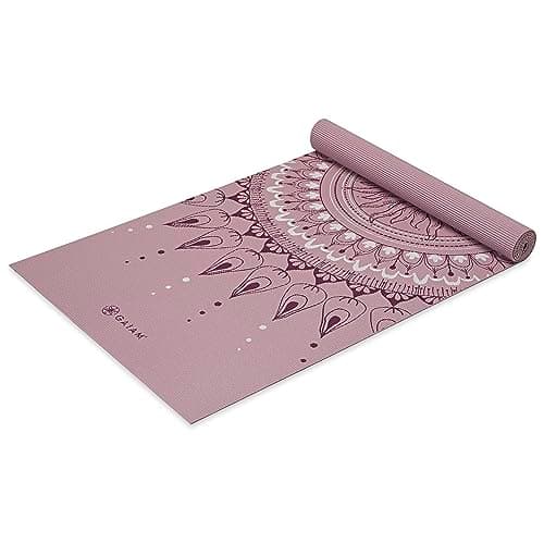 Gaiam Tapis de yoga antidérapant à imprimé classique pour tous les types de yoga, pilates et entraînements au sol, Here & Now Rose poudré, 4 mm - Image 2