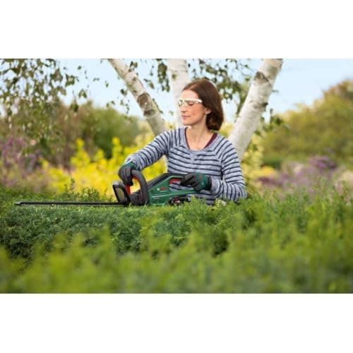 Bosch Universal HedgeCut 18V-50 Cordless Hedge Trimmer (without Battery, 18V System, Blade Length 50cm, Delivered in a Cardboard Box) - Image 6