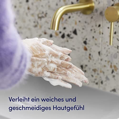 Dove Beauty Cream Bar Hand Soap with 1/4 Moisturising Cream for Soft and Supple Hands 90g - Image 7