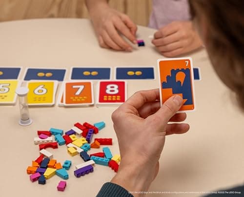Asmodee - BRICK LIKE THIS! The official LEGO game - Fast and fun building game for the whole family: children, teens and adults - 15 mins, 2-8 players, ages 7 and up, French version - Image 7