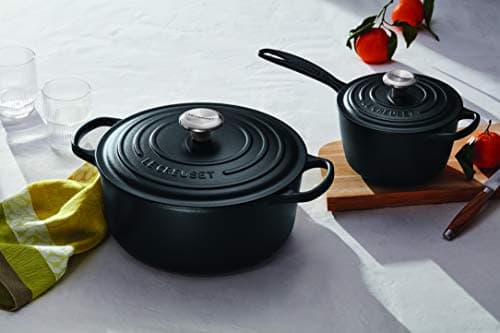 Le Creuset Signature 21177280002430 Enamelled Cast Iron Casserole Dish with Lid 28 cm 6.7 L Matt Black - Image 6