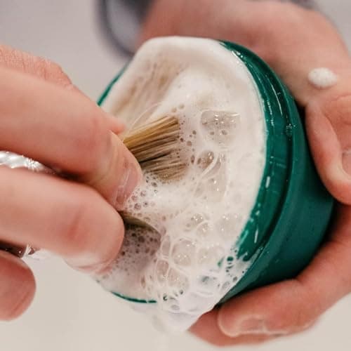 Proraso | Refreshing Beard Soap (150ml jar) - Eucalyptus and Menthol Oil Shaving Soap - Made in Italy - Image 3