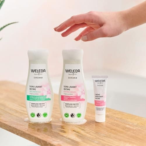 WELEDA Soin Lavant Intime Extra-Doux – Gel Lavant Intime Femme, Sans Savon, pH Physiologique, Anti-Odeurs, Aloe Vera Bio, Mauve Blanche Bio, Acide Hyaluronique, Prébiotique, Vegan, NATRUE, 200ml - Image 6