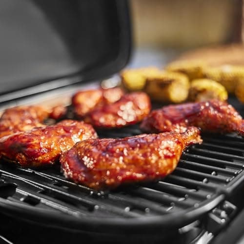 Weber Traveler Compact gas barbecue/Foldable and portable design with wheels, automatic lid lock, lid with thermometer, 1 burner, cooking surface 52 x 36 cm, black - Image 8