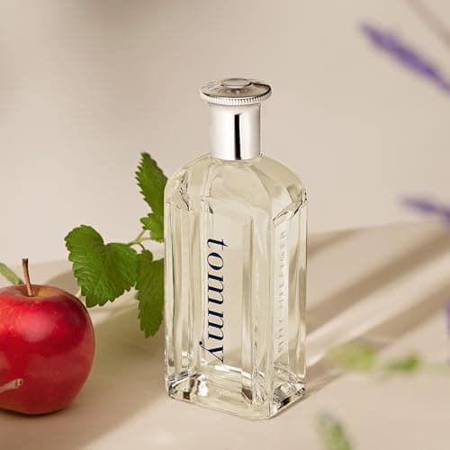 Tommy Hilfiger – Tommy Eau de Toilette 50 ml – Parfum Homme - Senteur Fougère - Accords de Notes d’Agrumes et d’Accents Fruités – Flacon en Verre Transparent - Image 6