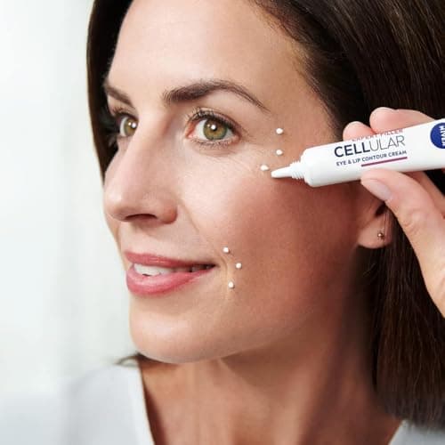 NIVEA Cellular Expert Filler Eye and Lip Care, Anti-Wrinkle Firming Cream with Hyaluronic and Folic Acid, Lip Care for Firming the Lip Contour (15ml) - Image 5