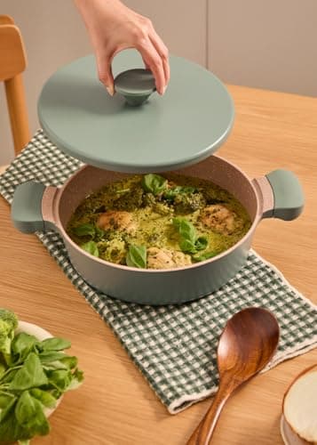 CREATE /POT STUDIO/Cast Aluminium Frying Pan Ø26cm with Ceramic Coating, Sage Green/Non-Stick Coating, for Induction, Gas, Ceramic, Electric and Halogen, PTFE and PFOA Free - Image 4