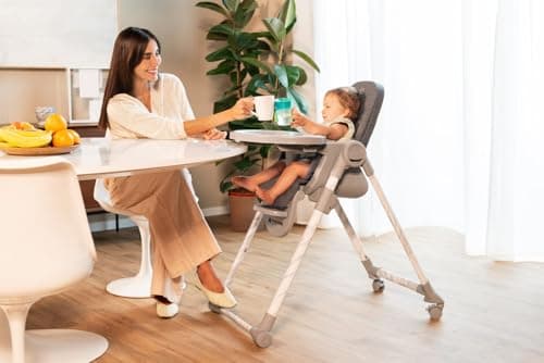 Chicco Polly Armonia Baby Highchair, Evolutionary for Children from 0 Months to 40 kg, 9 Levels of Height, 3 Tilt Positions, Adjustable Footrest, Compact Folding, 4 Wheels, Light Grey - Image 4