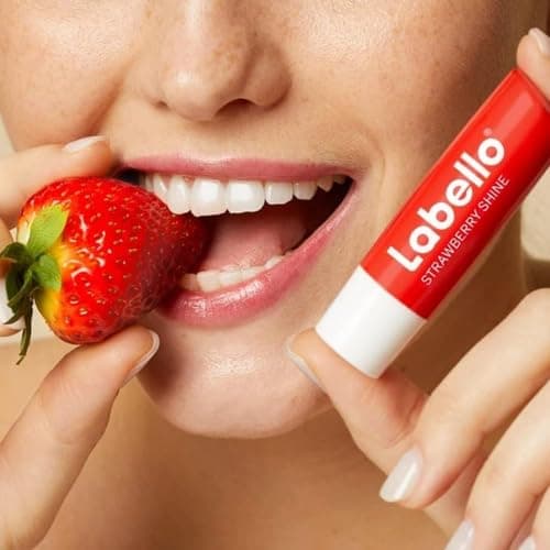 Labello Lipcare - Strawberry Shine 4.8g - Image 6