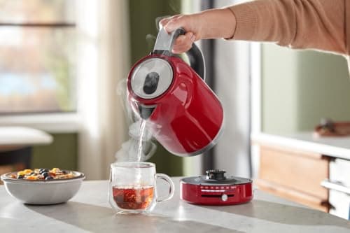 KitchenAid 5KEK1701EER Vintage Design Stainless Steel Electric Kettle with Adjustable Temperature from 50 to 100 °C with Removable Anti-Limescale Filter, 1.7 L Capacity, 2400 W, Empire Red - Image 6
