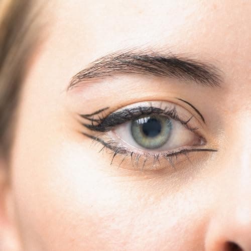 Rimmel - Eyeliner Waterproof Exaggerate Liquid - Eyeliner ultra definizione Liquido a Lunga Durata - Black - Image 4
