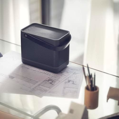 Bang & Olufsen Beolit 20 - Enceinte Puissante Bluetooth sans Fil Portable et Domestique avec Son à 360 Degrés et Chargeur de Téléphone sans Fil Qi Intégré - Noir - Image 6