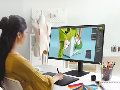 Samsung ViewFinity Flat PC Monitor - S70D 27'', 4K Resolution 3840x2160, IPS Panel, HDR10, 350 cd/m2, One Click Installation, Swivel, Tilt, VESA Wall Mount, HDMI and DP Ports - Image 6